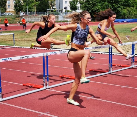 Az ARAK sprintere, Mohai Regina duplázott az U20 atlétikai Országos Bajnokságon